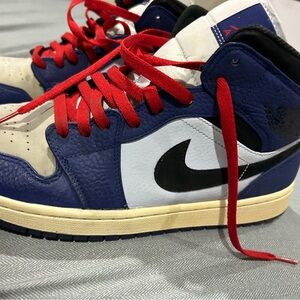 Nike Air Jordan 1 mid se Royal deep blue Size 11.5 FREE SHIPPING